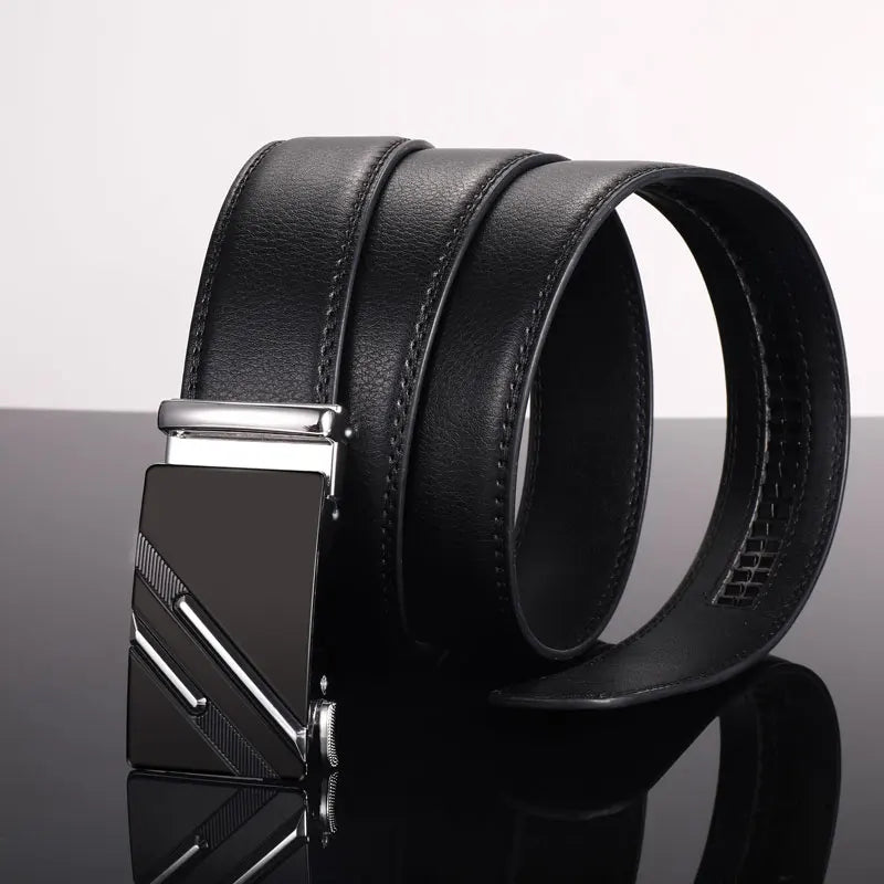 Belt for Men with Smooth and Automatic Buckle